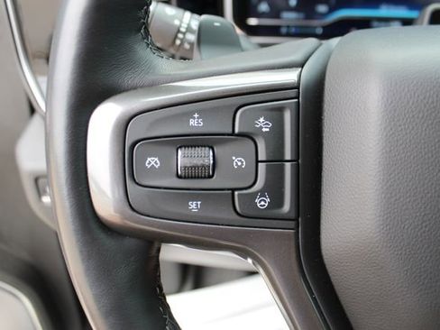 Used 2024 Chevrolet Silverado 1500 High Country AWD/4WD image 16