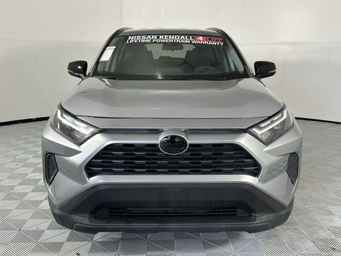 Used 2023 Toyota RAV4 XLE FWD image 3