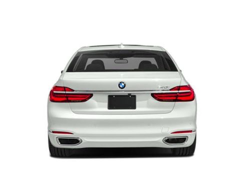 Used 2019 BMW 740i RWD image 8