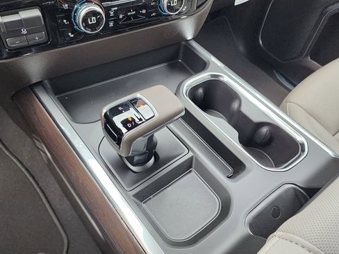 New 2026 GMC Sierra 1500 SLT w/ SLT Premium Plus Package AWD/4WD image 30