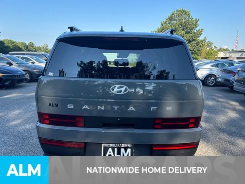 Used 2026 Hyundai Santa Fe SEL FWD image 4