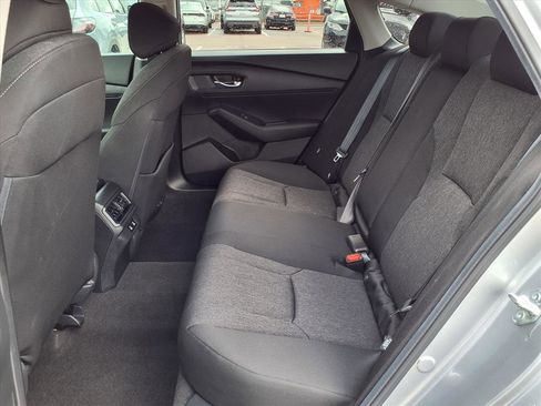 Used 2025 Honda Accord LX image 17