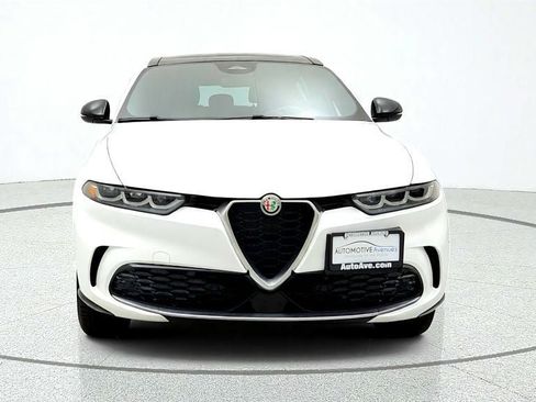 Used 2024 Alfa Romeo Tonale Ti AWD/4WD image 2