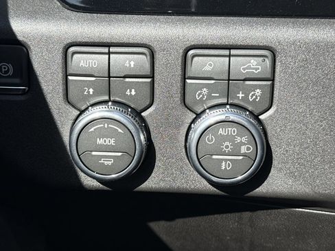 New 2026 GMC Sierra 1500 SLT w/ SLT Premium Plus Package image 25