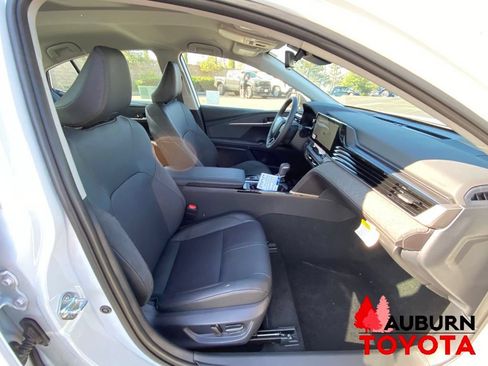 New 2026 Toyota Camry XLE AWD/4WD image 9