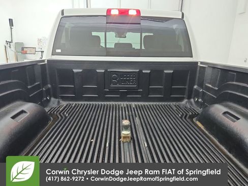 Used 2018 RAM 2500 SLT image 31