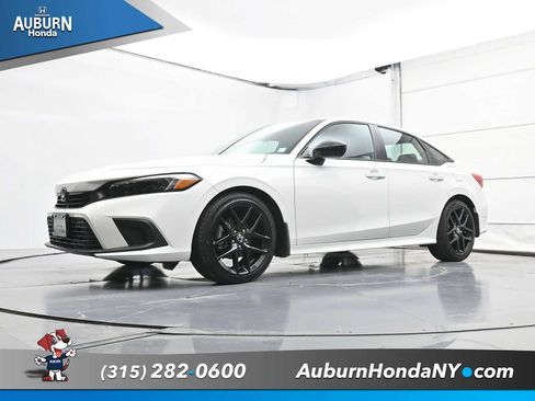 Used 2024 Honda Civic Sport image 17