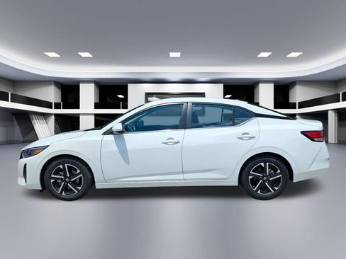 Used 2024 Nissan Sentra SV FWD image 3