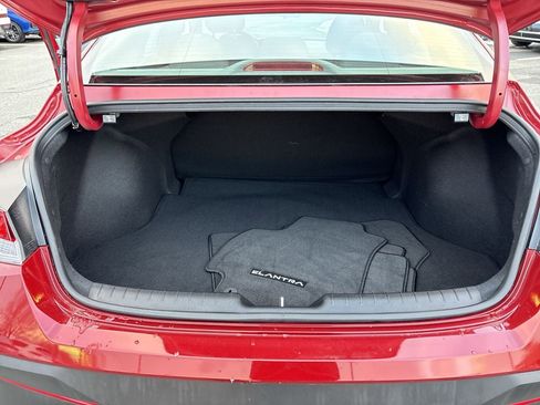 Certified 2024 Hyundai Elantra SEL image 23
