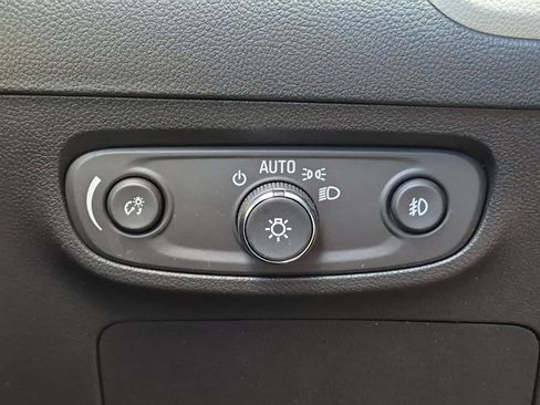 Certified 2023 Buick Encore GX Preferred w/ Cold Weather Comfort Package FWD image 16