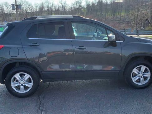 Certified 2019 Chevrolet Trax LT image 9