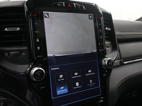 Used 2022 RAM 1500 Limited AWD/4WD image 22