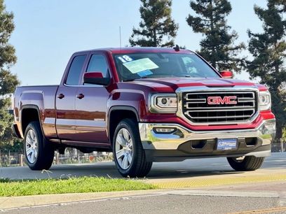 Used 2018 GMC Sierra 1500 SLE w/ SLE Value Package