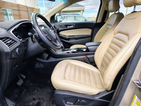 Used 2017 Ford Edge SEL w/ Equipment Group 201A image 10