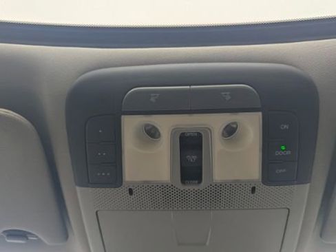 Used 2012 Acura TL w/ Technology Package image 38