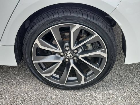 Used 2022 Toyota Corolla SE FWD image 5