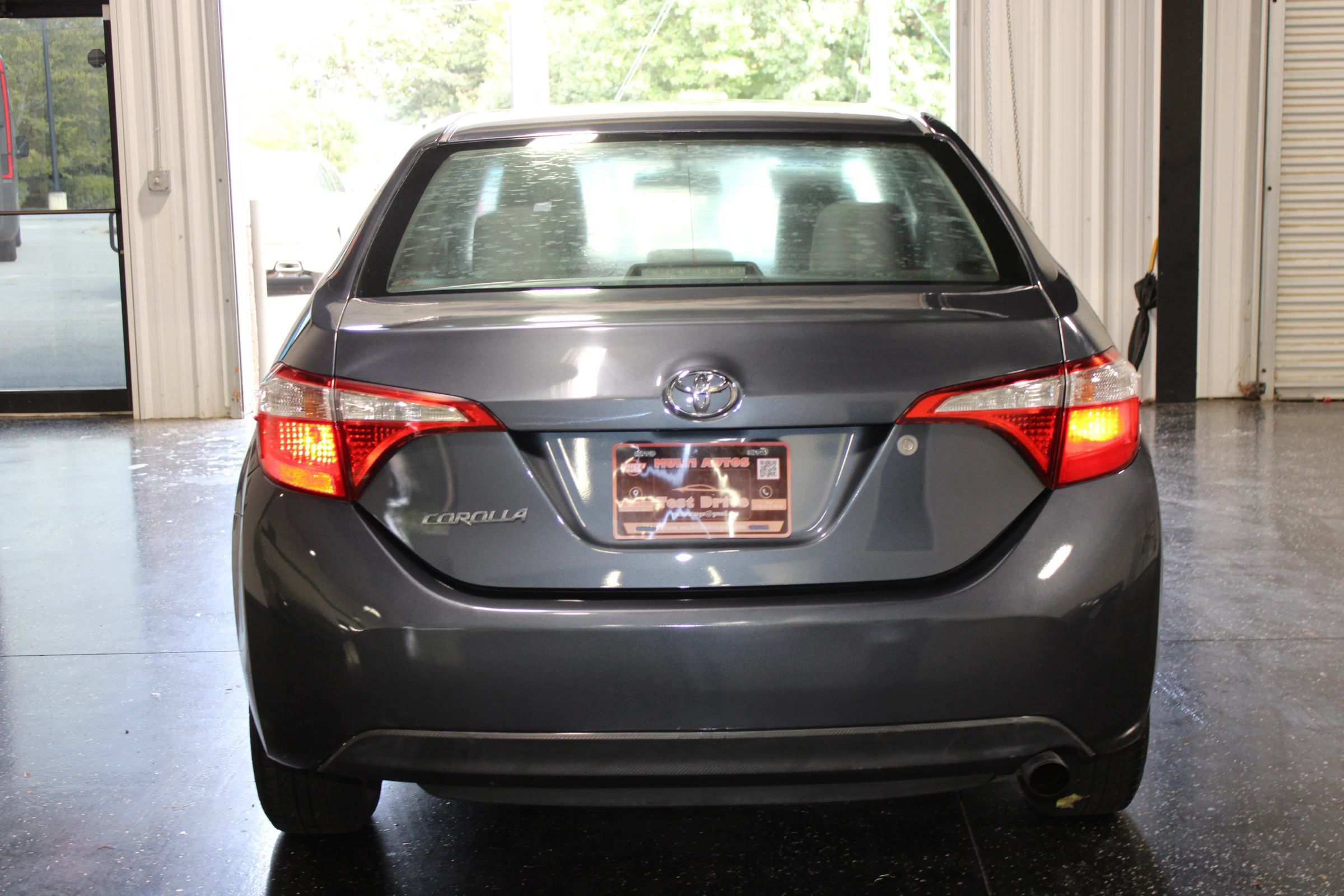 Used 2016 Toyota Corolla L FWD image 4