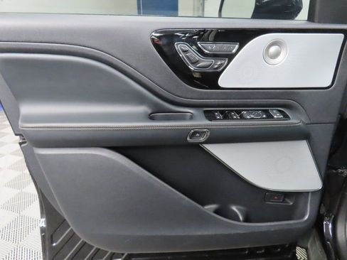 Used 2025 Lincoln Aviator Reserve w/ Equipment Group 201A image 67