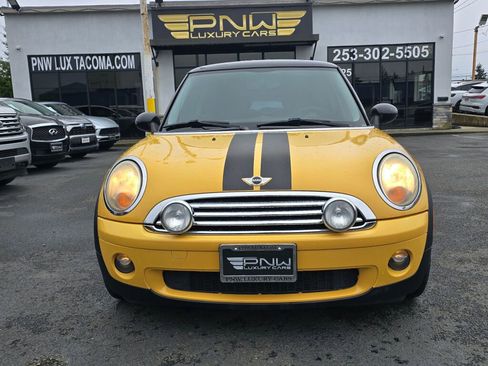 Used 2009 MINI Cooper Hardtop image 3