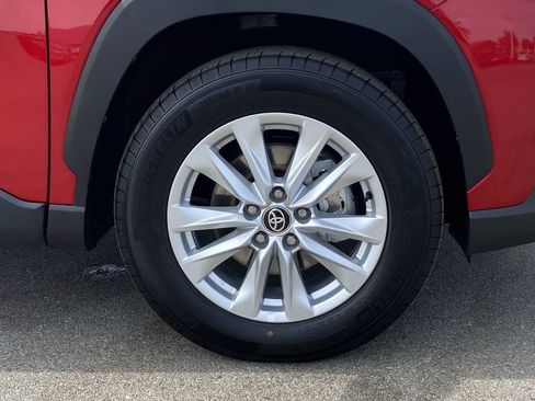 Certified 2026 Toyota Corolla Cross LE w/ Moonroof Package FWD image 15