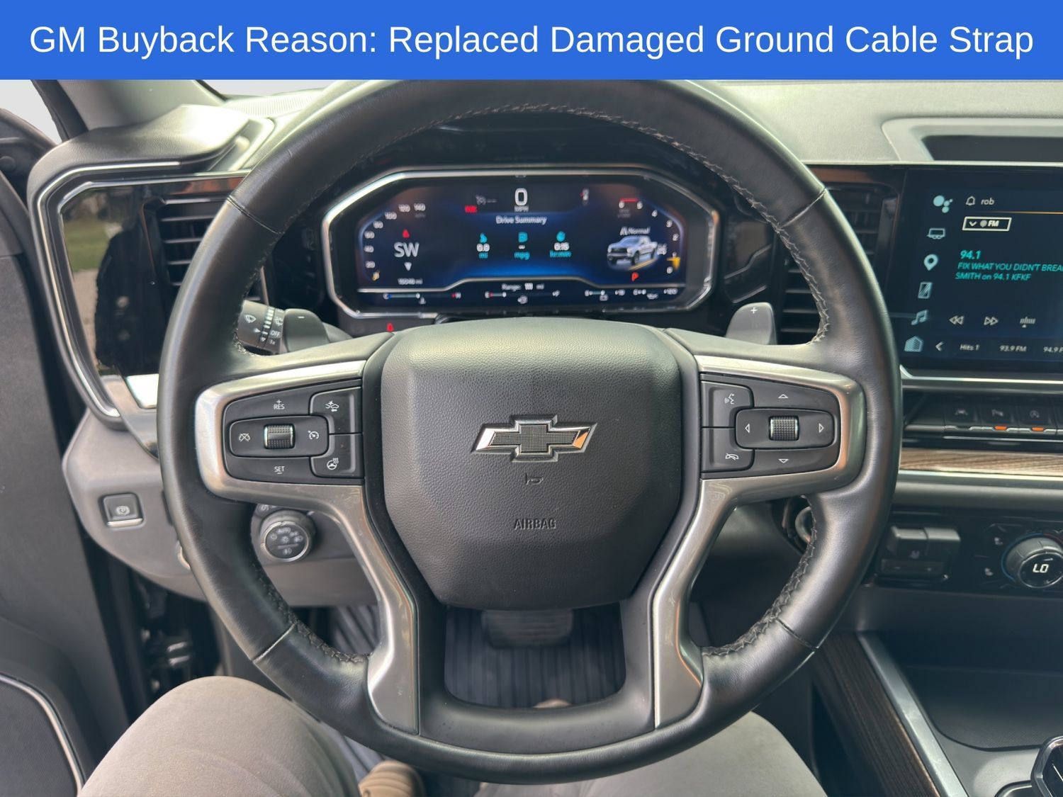 Used 2024 Chevrolet Silverado 1500 LT Trail Boss w/ LT Trail Boss Premium Package AWD/4WD image 10