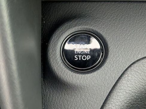 Used 2025 Nissan Z Performance w/ Floor Mat Package image 23