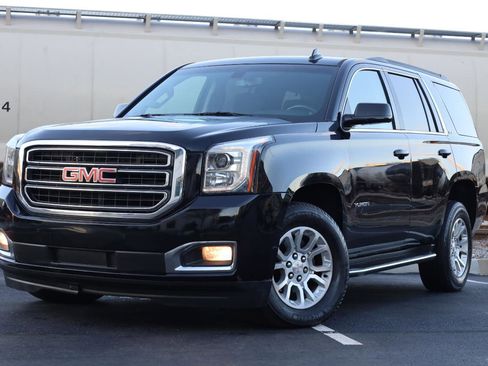 Used 2018 GMC Yukon SLE image 4