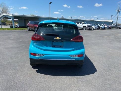Used 2021 Chevrolet Bolt LT FWD image 8