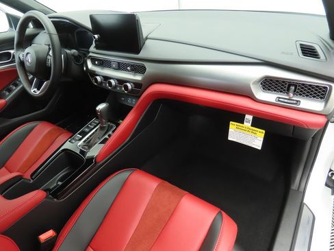 Used 2026 Acura Integra A-Spec FWD image 18
