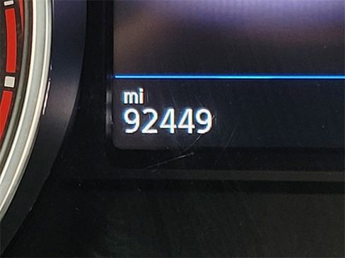 Used 2018 Volkswagen Tiguan S image 36