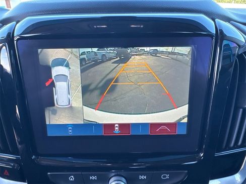 Used 2019 Chevrolet Traverse Premier w/ Driver Confidence II Package image 32