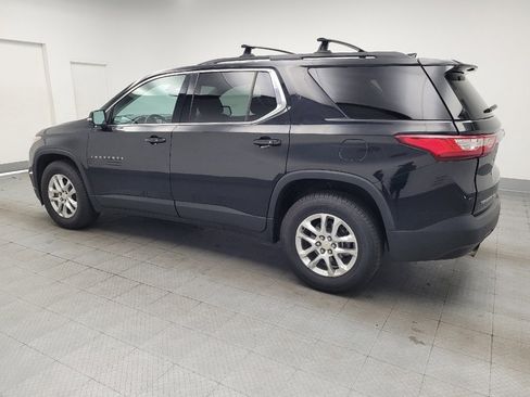 Used 2019 Chevrolet Traverse LT w/ LPO, Blackout Package AWD/4WD image 3