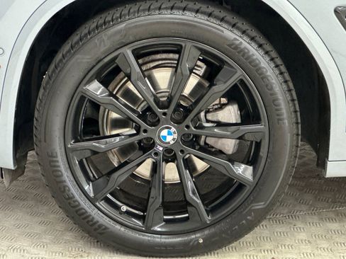 Certified 2023 BMW X4 xDrive30i w/ M Sport Package AWD/4WD image 11