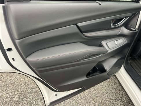 Certified 2025 Subaru Ascent Bronze Edition w/ Popular Package #2 image 21