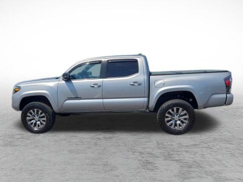 Used 2020 Toyota Tacoma Limited AWD/4WD image 8