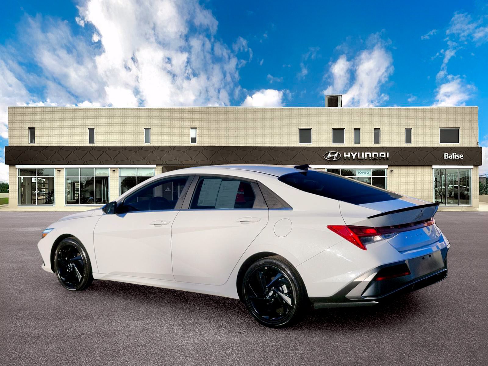 Certified 2026 Hyundai Elantra SEL Sport Premium w/ Cargo Package FWD image 4