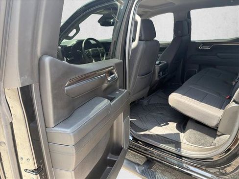 Used 2023 Chevrolet Silverado 1500 RST w/ Redline Edition RWD image 17