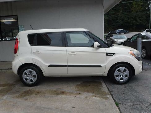 Used 2012 Kia Soul image 2