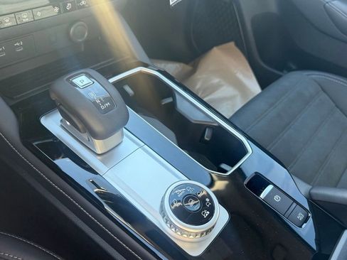 New 2026 Mitsubishi Outlander SE image 20