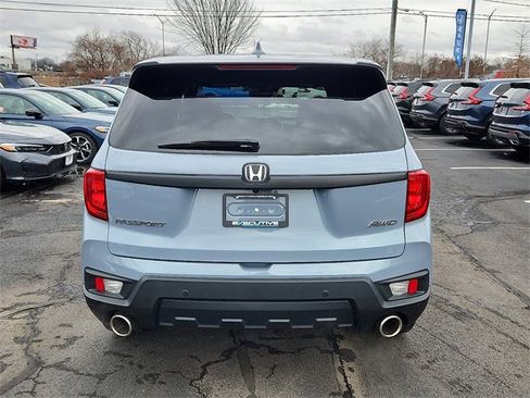 Used 2023 Honda Passport EX-L image 5