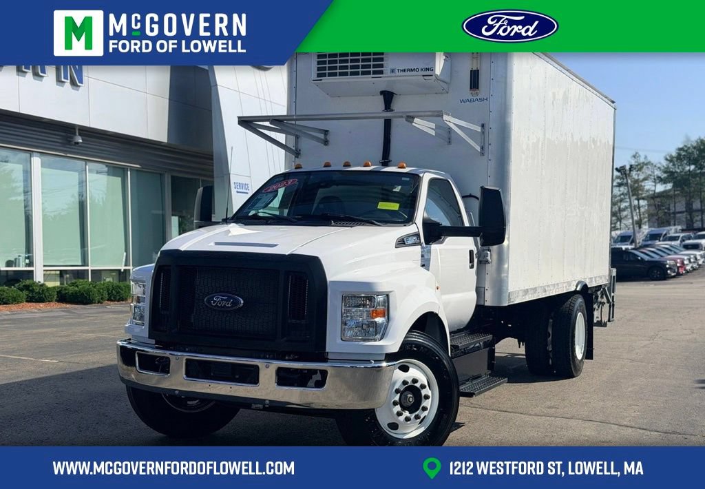 Used 2023 Ford F650 2WD Regular Cab Super Duty image 1