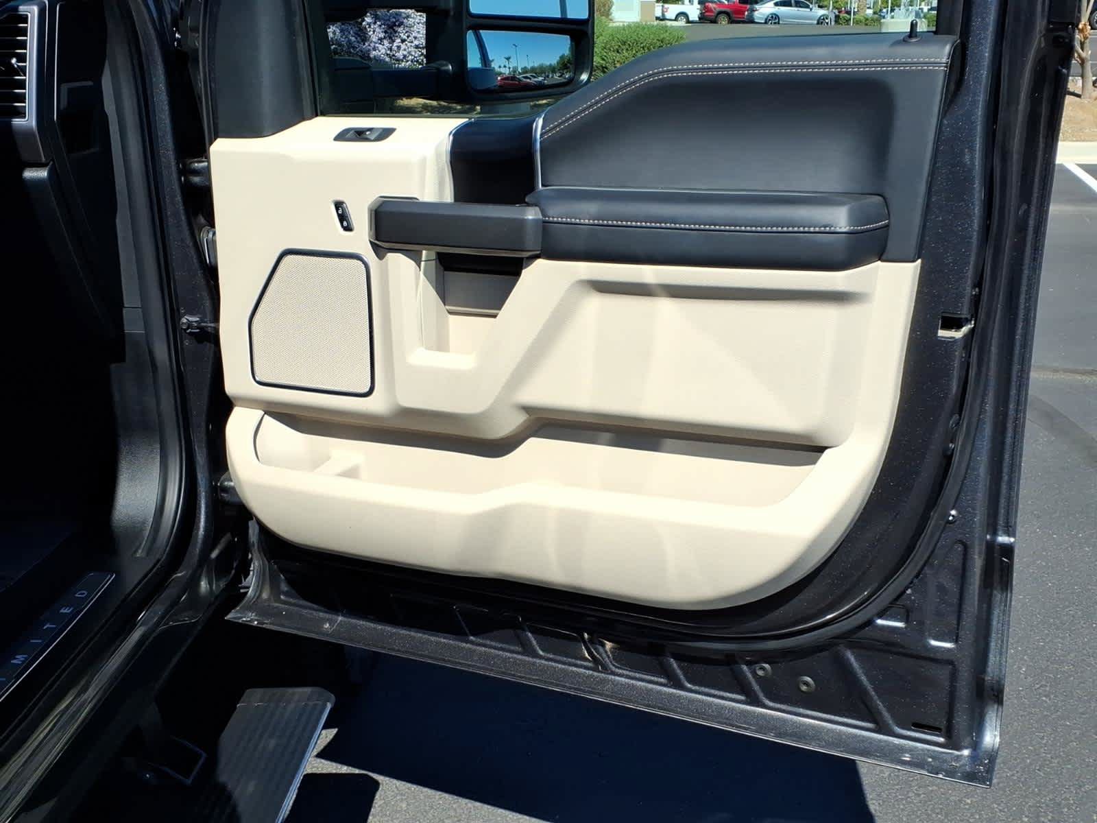 Used 2020 Ford F350 Limited AWD/4WD image 13