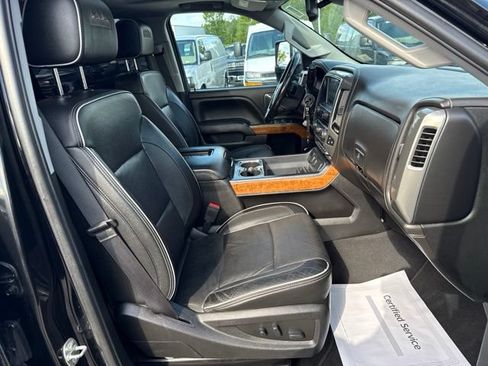 Used 2019 Chevrolet Silverado 3500 High Country w/ Duramax Plus Package AWD/4WD image 28