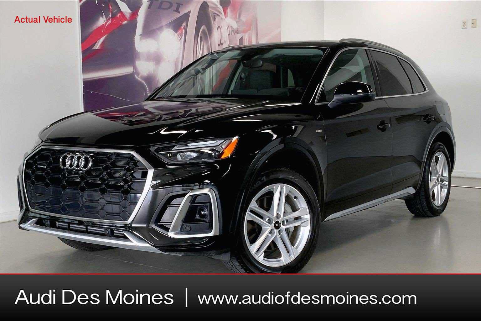 Used 2025 Audi Q5 e Premium Plus w/ Premium Plus Package AWD/4WD image 1