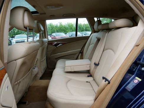 Used 2009 Mercedes-Benz E 350 4MATIC Wagon image 11
