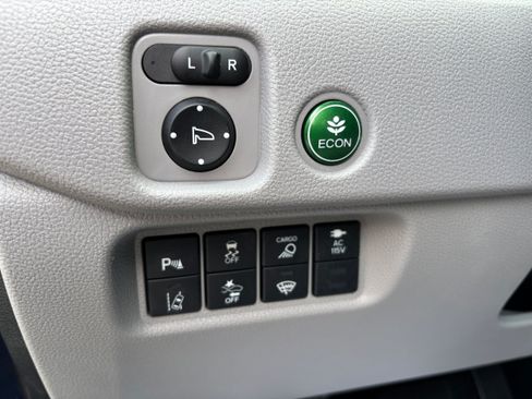 Certified 2023 Honda Ridgeline RTL-E image 17
