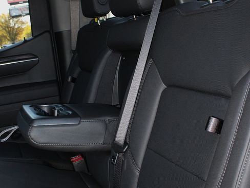 New 2026 GMC Sierra 1500 SLT w/ SLT Premium Package image 25