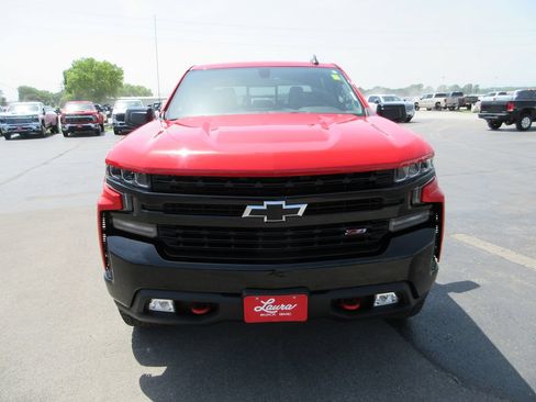 Certified 2019 Chevrolet Silverado 1500 LT Trail Boss AWD/4WD image 15