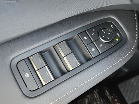 New 2026 Lexus TX 350 AWD image 29