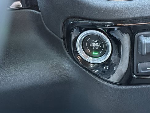 Used 2023 Chevrolet Silverado 1500 LT Trail Boss w/ Protection Package image 33